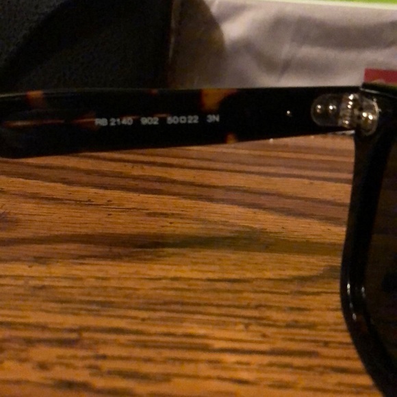 Ray ban original wayfarer tortoise sunglasses - Picture 3 of 6